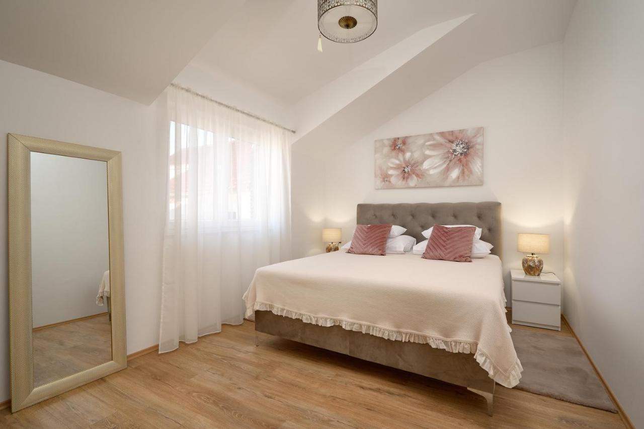 Zora Residence Kaštela Extérieur photo